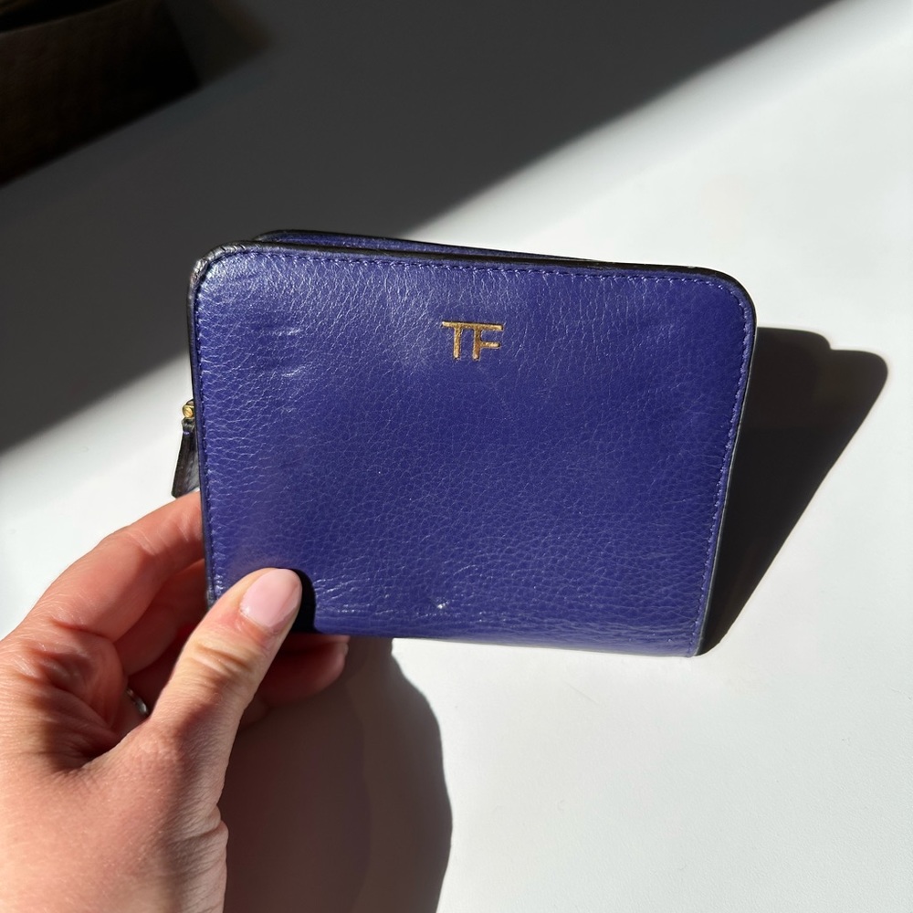 TOP FORD Purple Leather Wallet!! AUTHENTIC!
